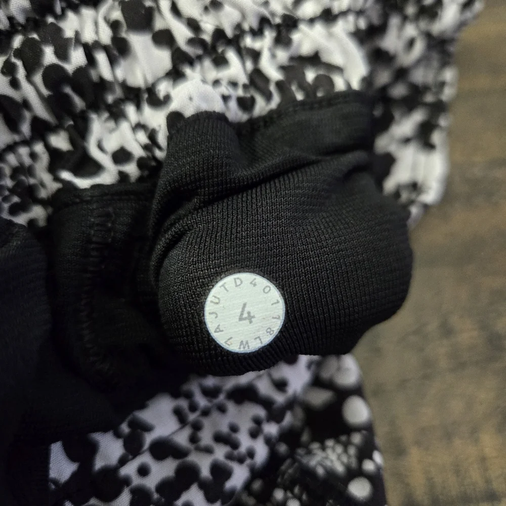 LULULEMON Hotty Hot Shorts | 4‎